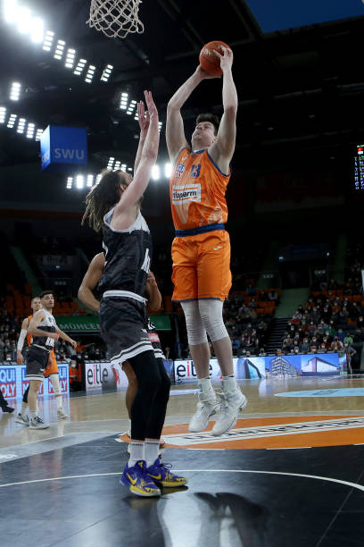 同样备受关 同样备受关