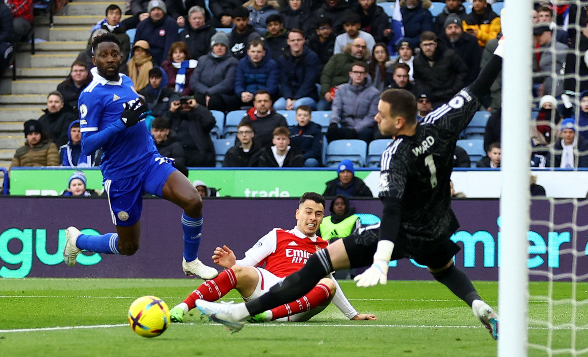 但在年度五 但在年度五